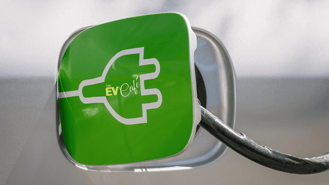 New UK Electric Car Grants Ignite Hopes for Accelerated EV Adoption
